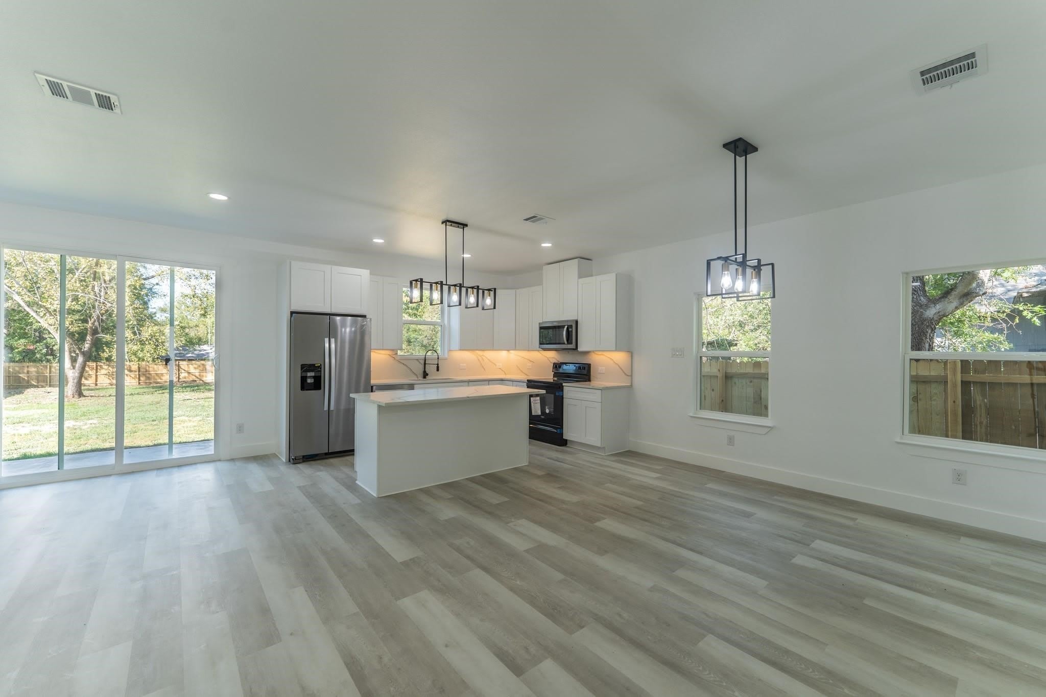 316 Beckham Street W – photo 4