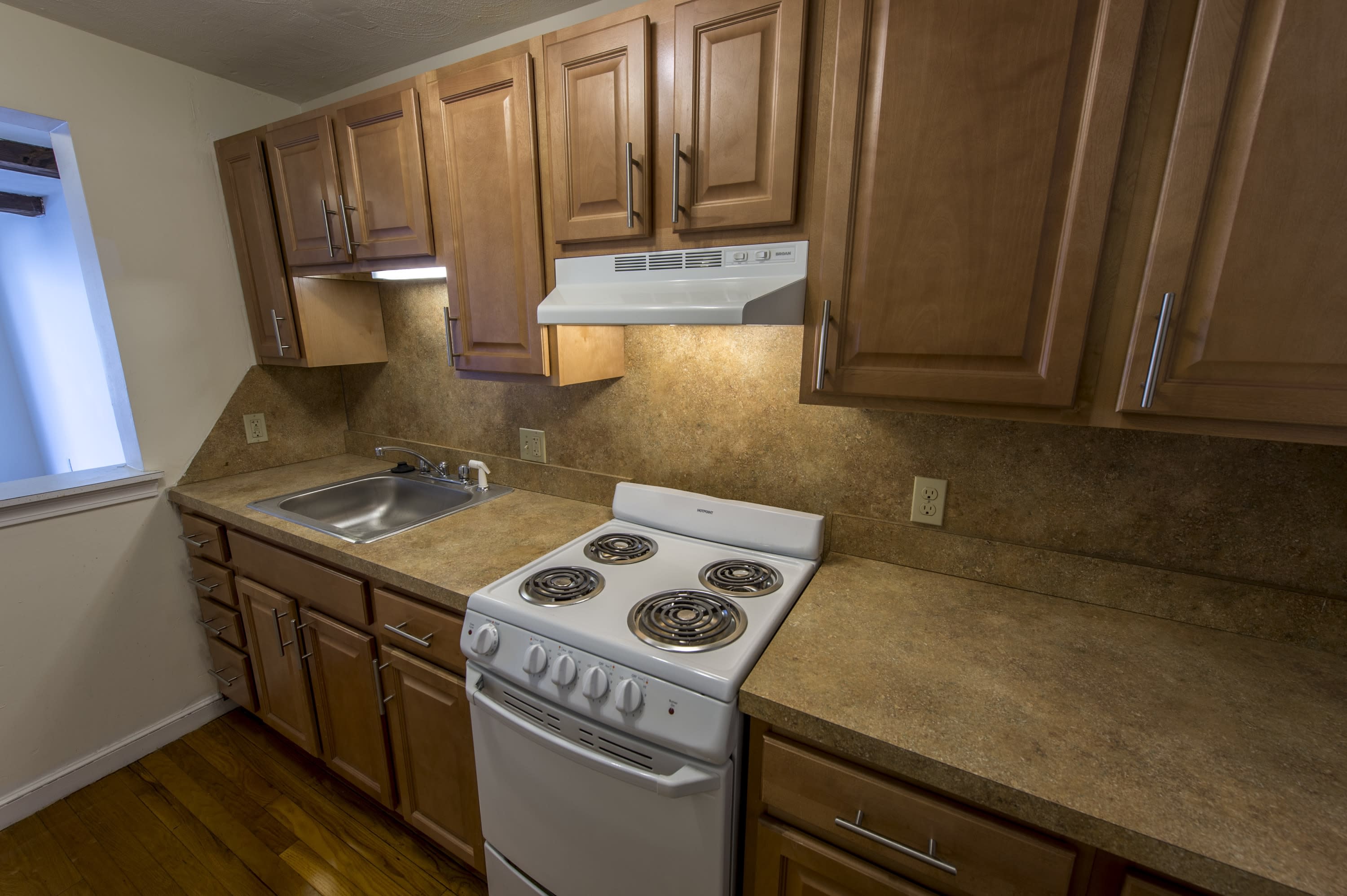 Centre Street Apartments – photo 1