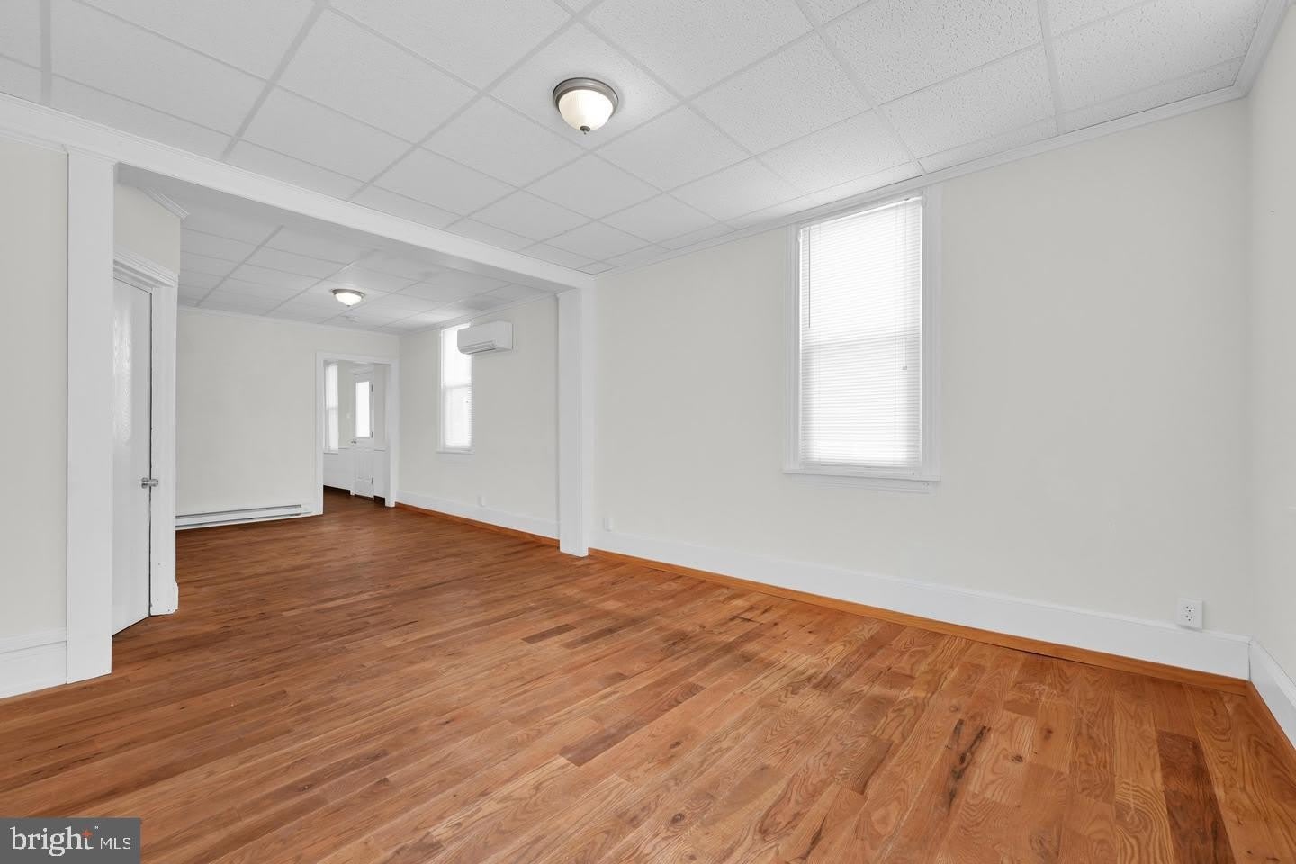 129 N RAILROAD Street – photo 4