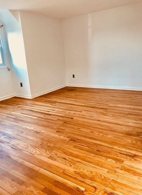326 TERRACE AVE – photo 4