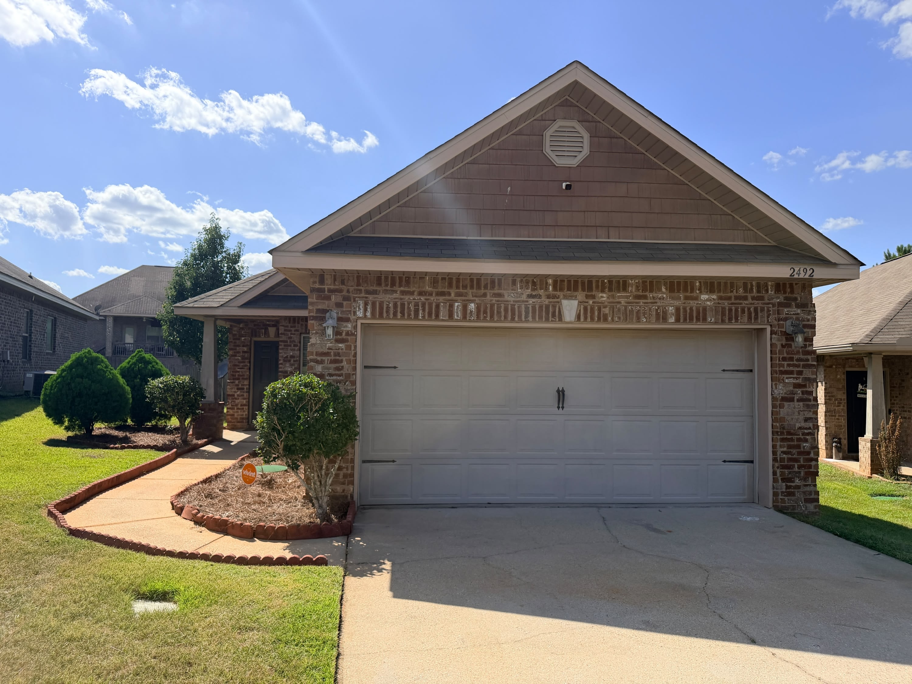 2492 BENTRIDGE DR – photo 2