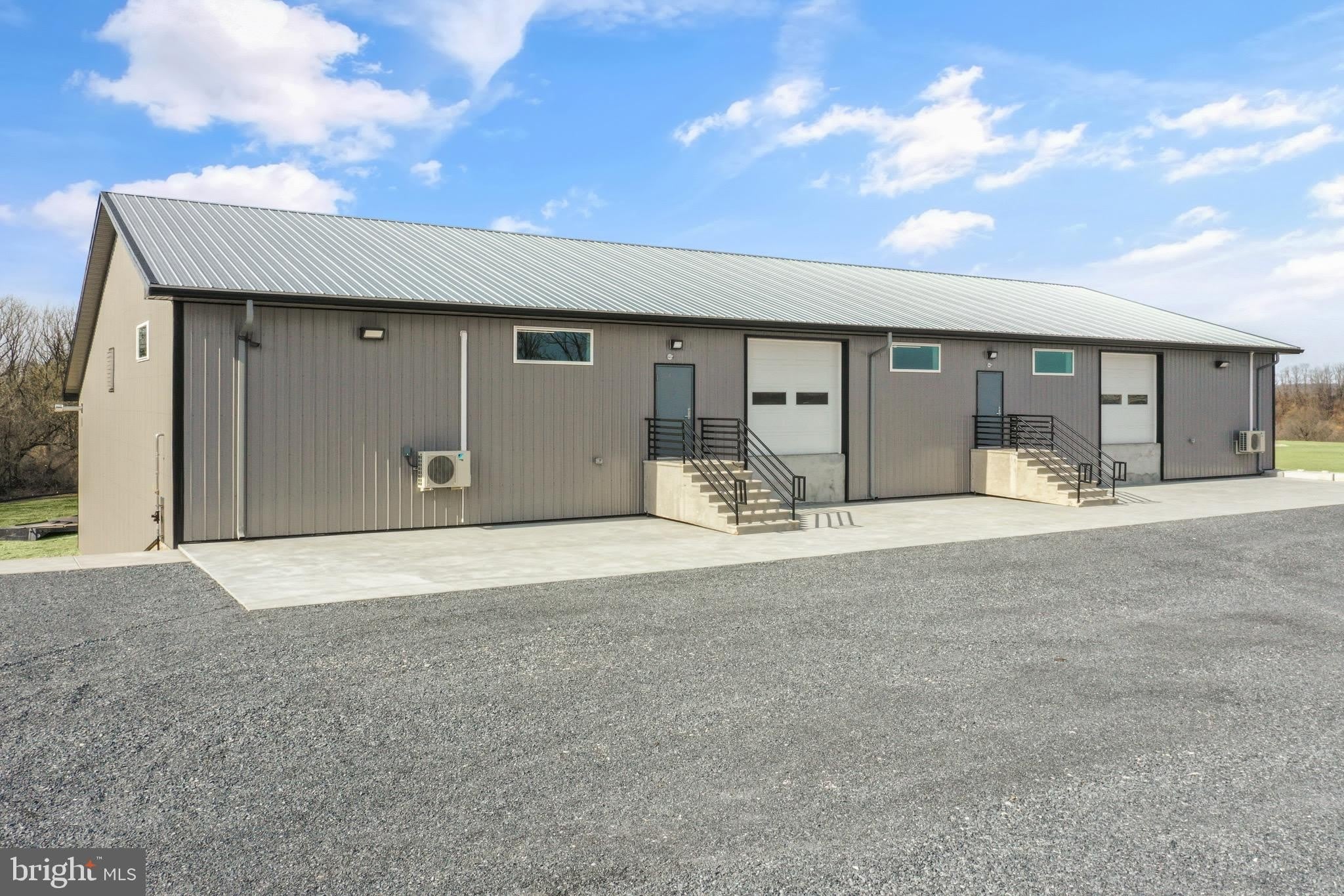 1300 MAIDENCREEK Road – photo 1