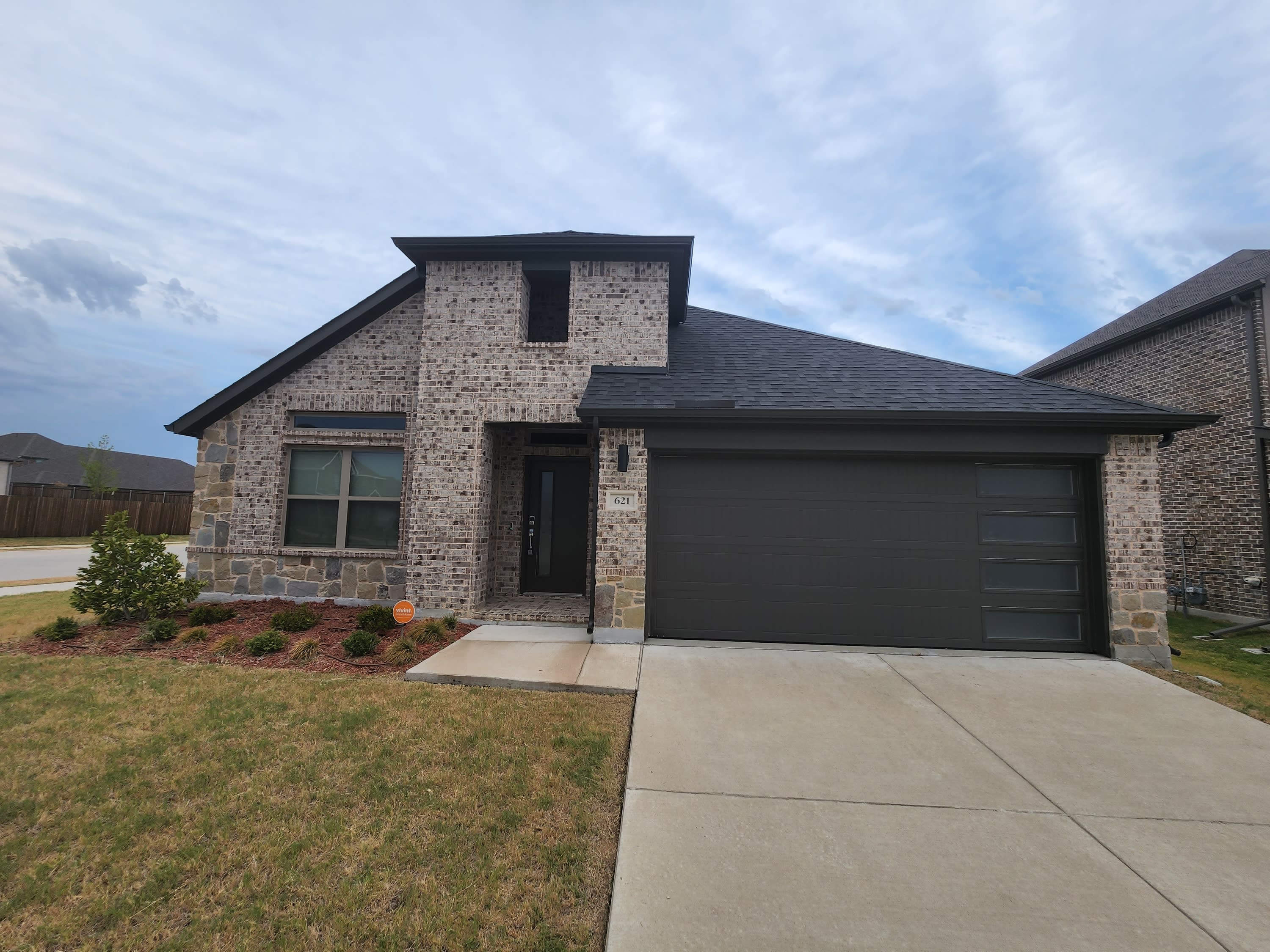 621 Maple Leaf Way – photo 3