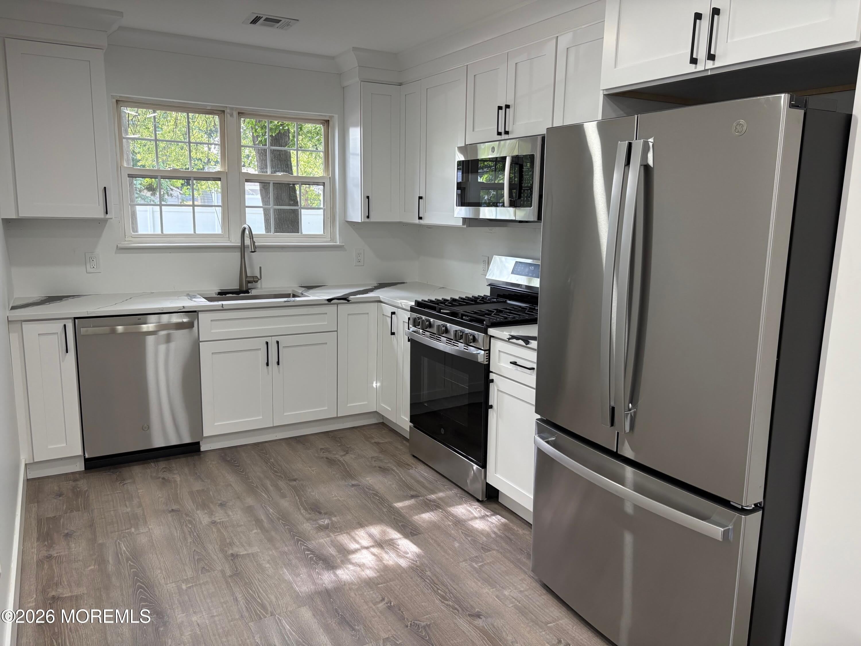 240 Atlantic Avenue – photo 3