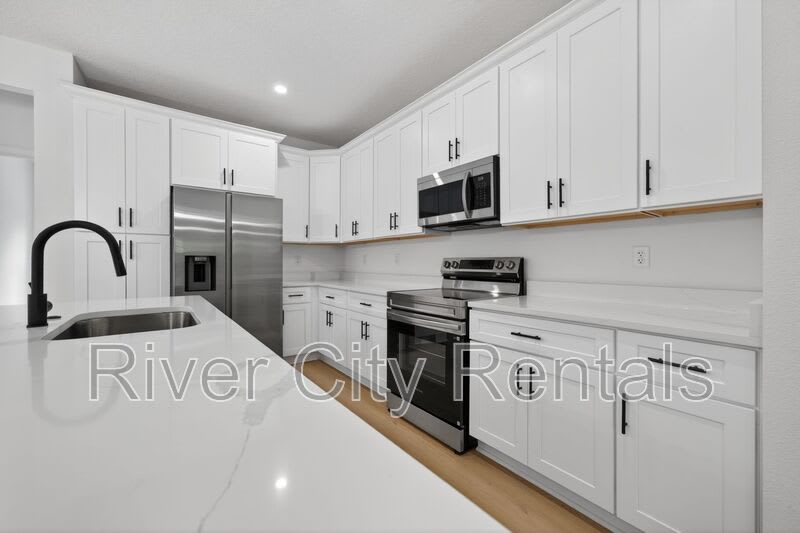 9281 Dolphin St – photo 4