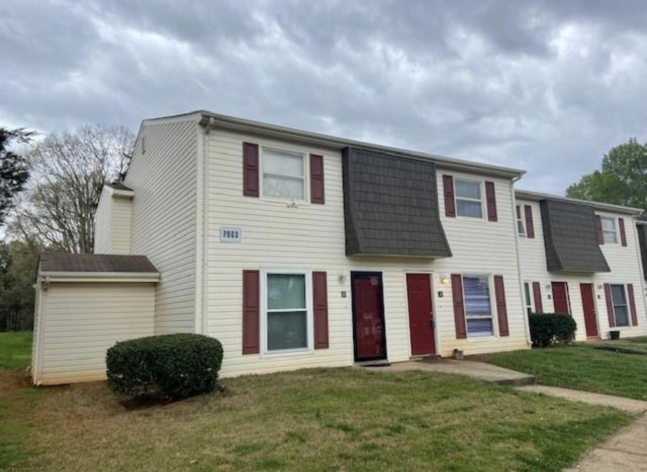 7903 Oak Meadow Court – photo 1