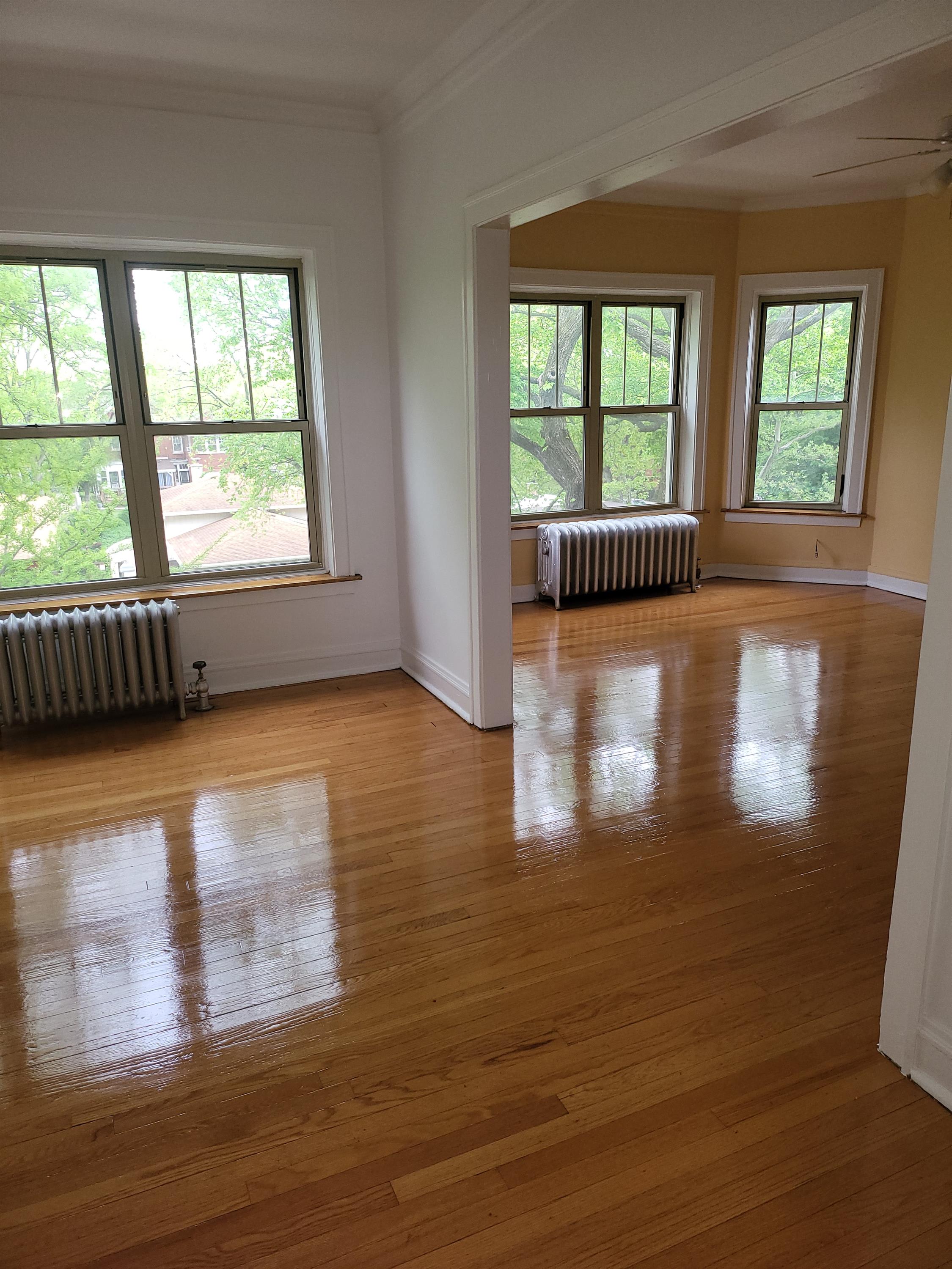 1728 E 70th Street, Unit 3C – photo 2
