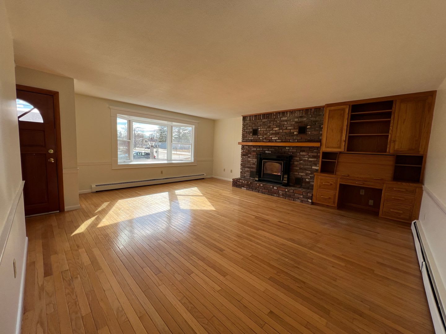 3 Bedroom / 1 bathroom single family house – photo 4