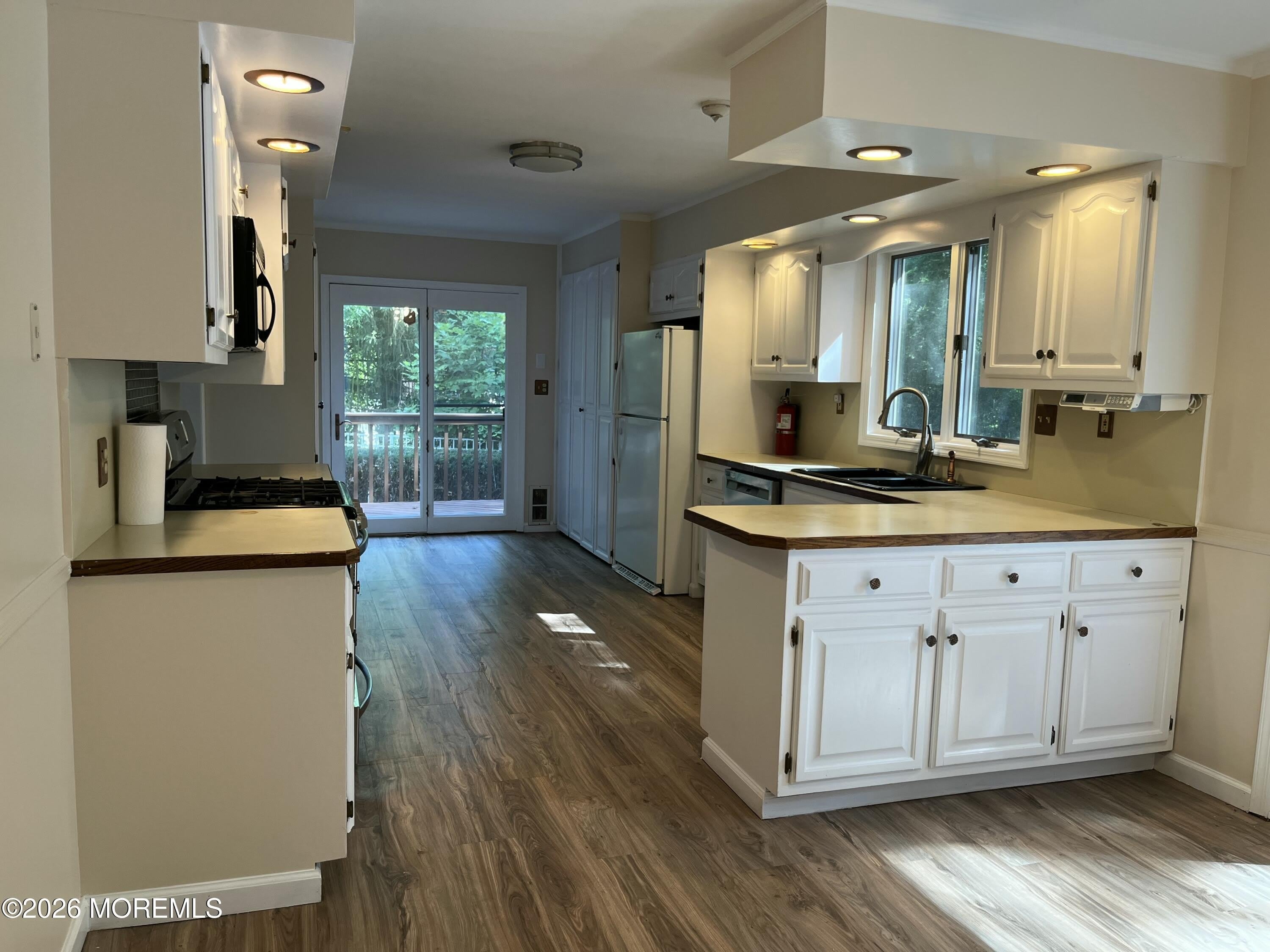 12 Galewood Drive – photo 2