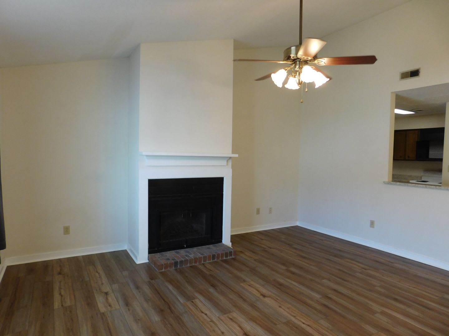 30 Ohara Drive Town Of River Bend Now Offering 1 2 Month Free Move In Special With A Year S Lease – photo 4