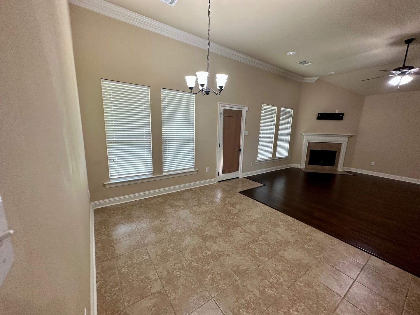 Modern Charm: Inviting 3-Bedroom, 2-Bath Home in Keystone Subdivision, Prairieville, LA – photo 3