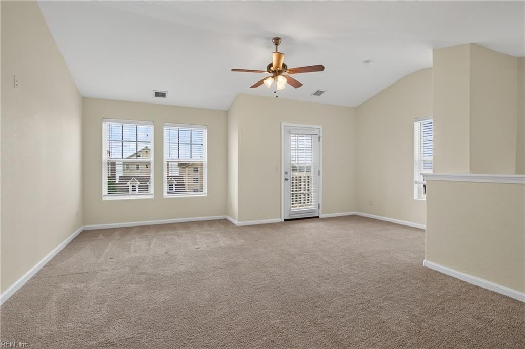 937 E Ocean View Avenue – photo 2