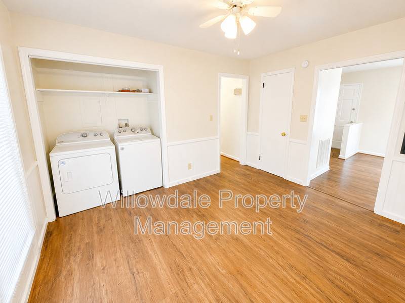 2312 Sierra Dr – photo 5
