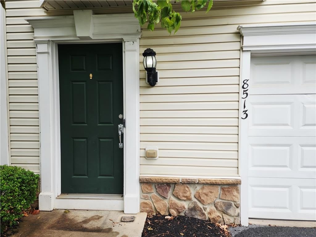 8513 Gateway Road – photo 3