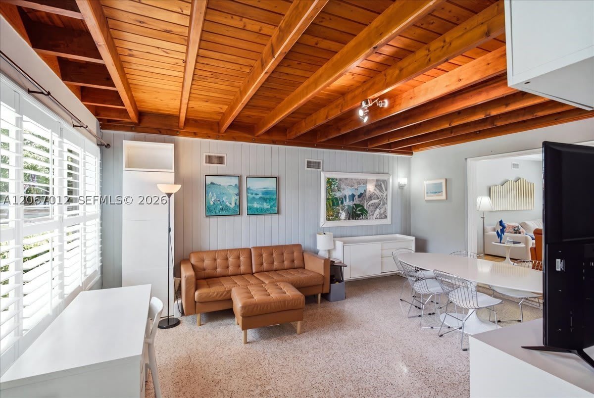 155 SW 28th Rd – photo 4