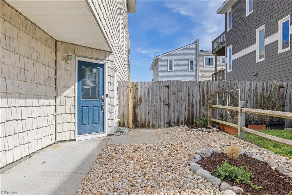 4504 Ocean View Avenue – photo 3