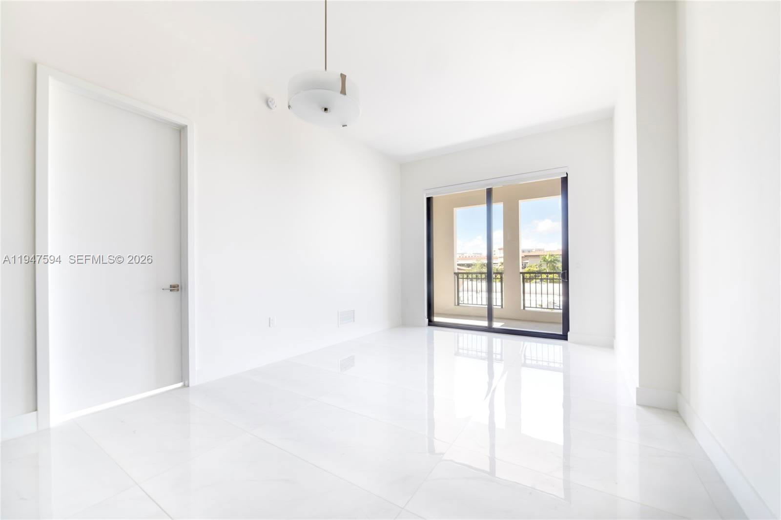 301 Altara Avenue – photo 2