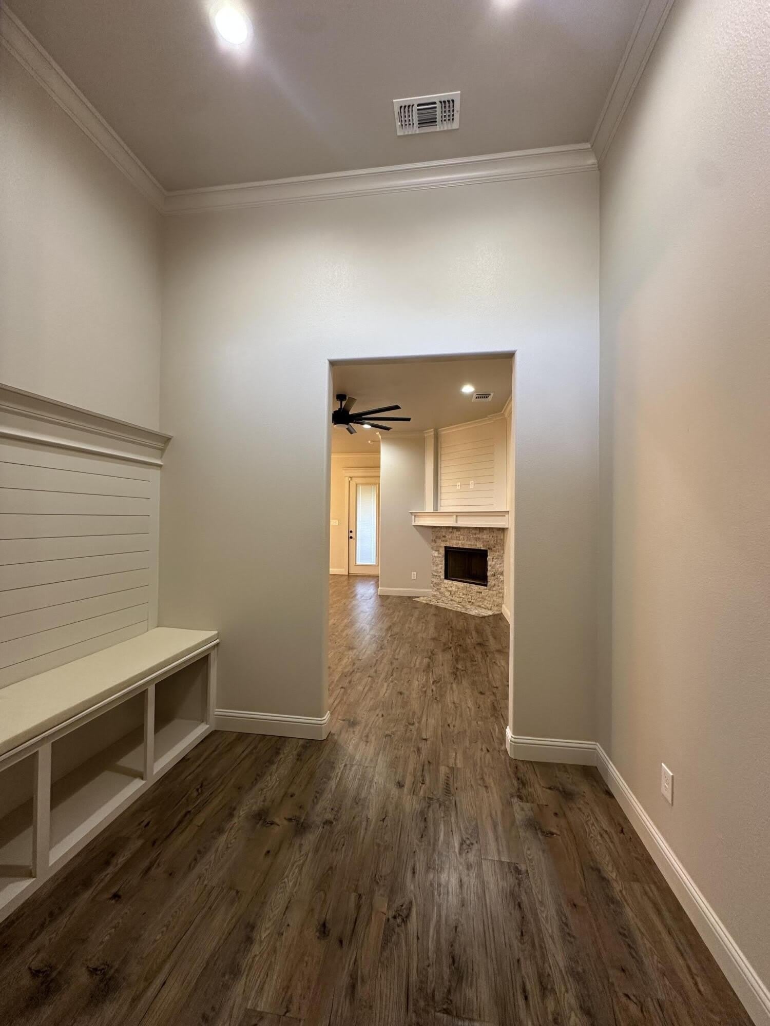 5906 Itasca Street – photo 4