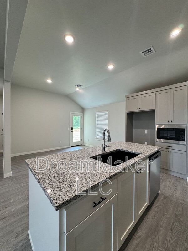 5176 Lily Lane – photo 4
