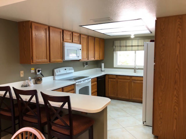 Large Inviting Home In Leisure World A 45 Active Adult Resort Community Available May Through October 13 2026 Ask About Our Summer Rates – photo 4