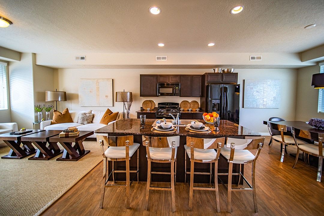 Solameer Townhomes – photo 2
