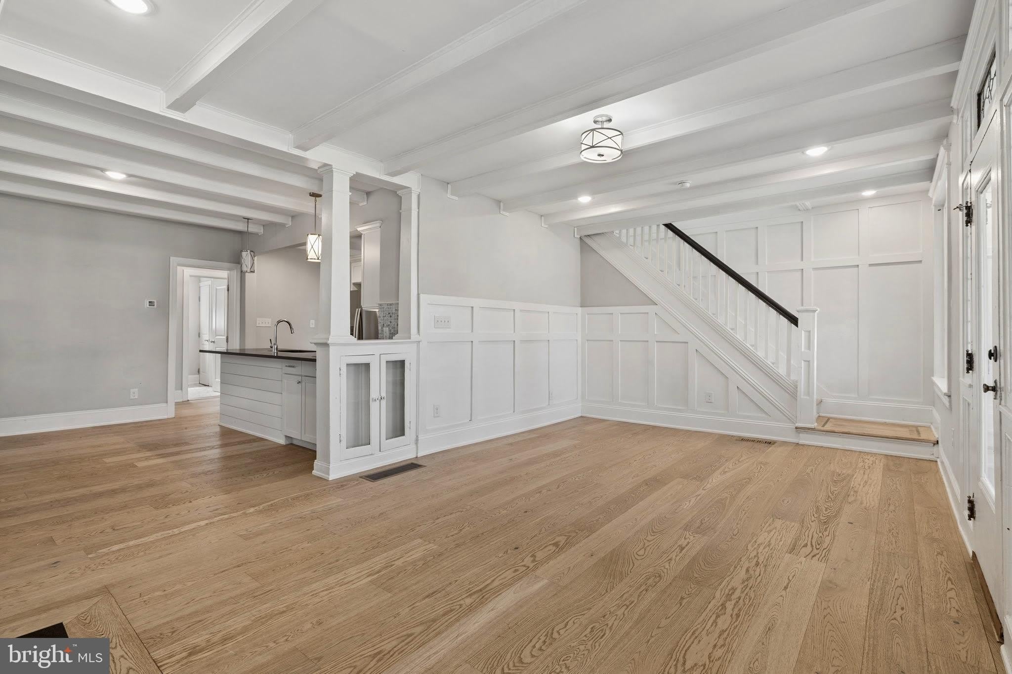 1515 Butler Pike – photo 2