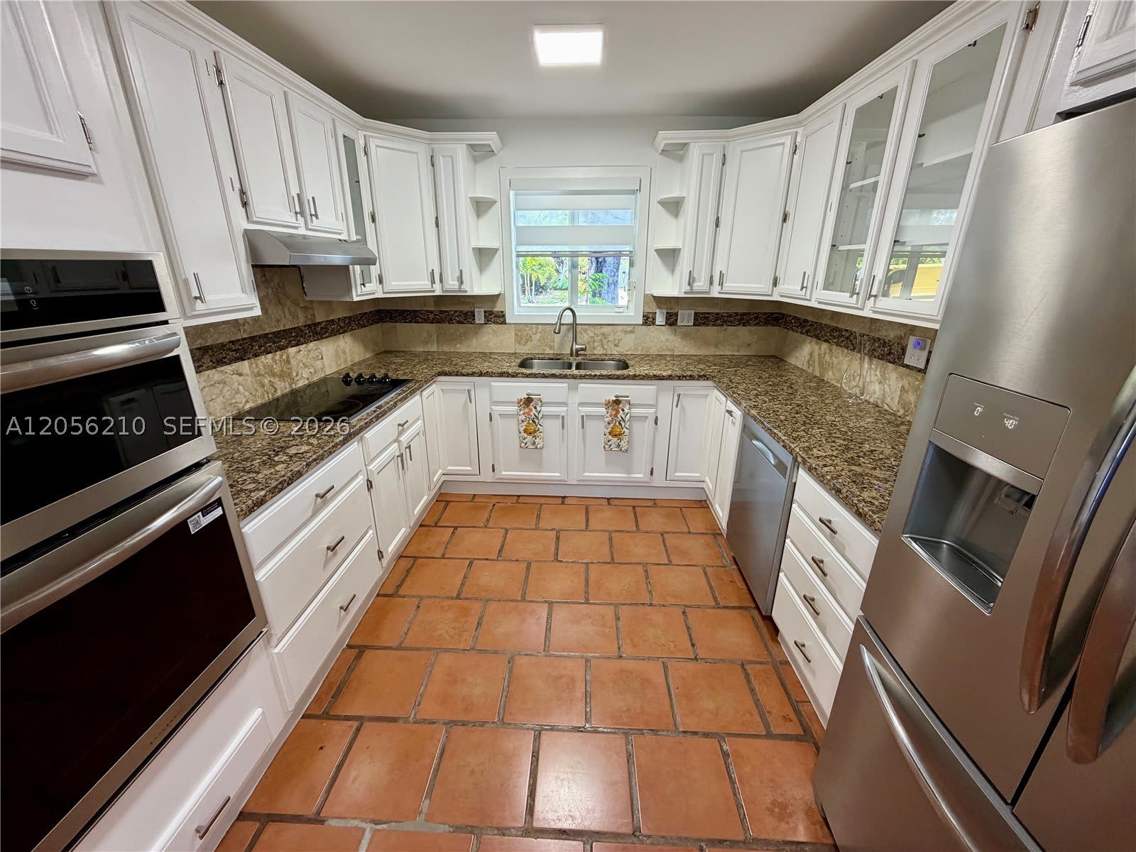 9340 Jamaica Dr – photo 4