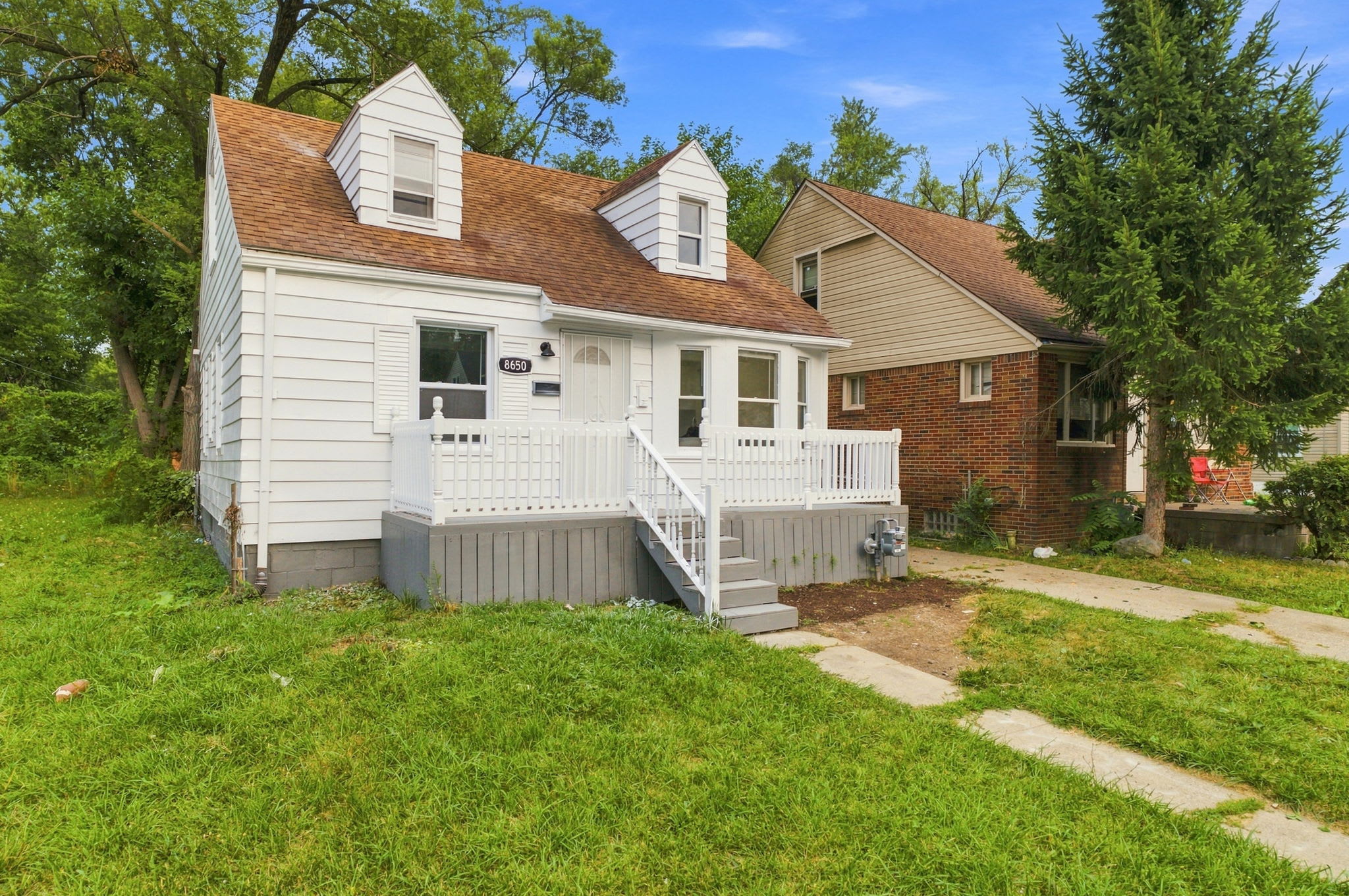 8650 Greenview Avenue – photo 3