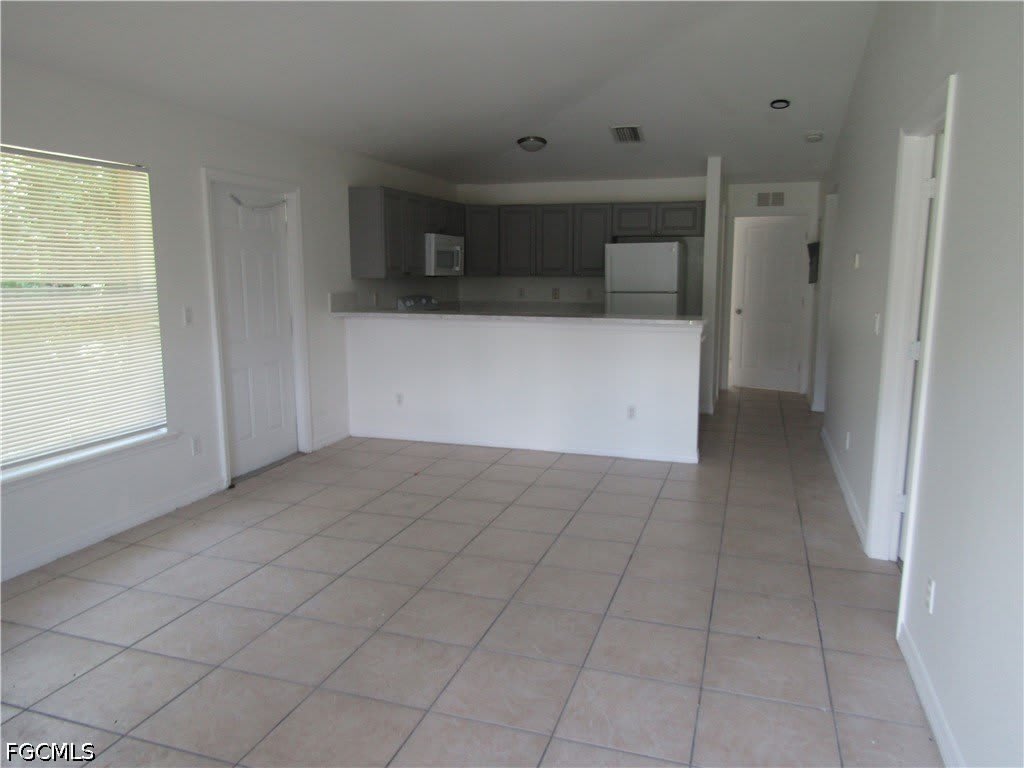627 Meadow Road – photo 2