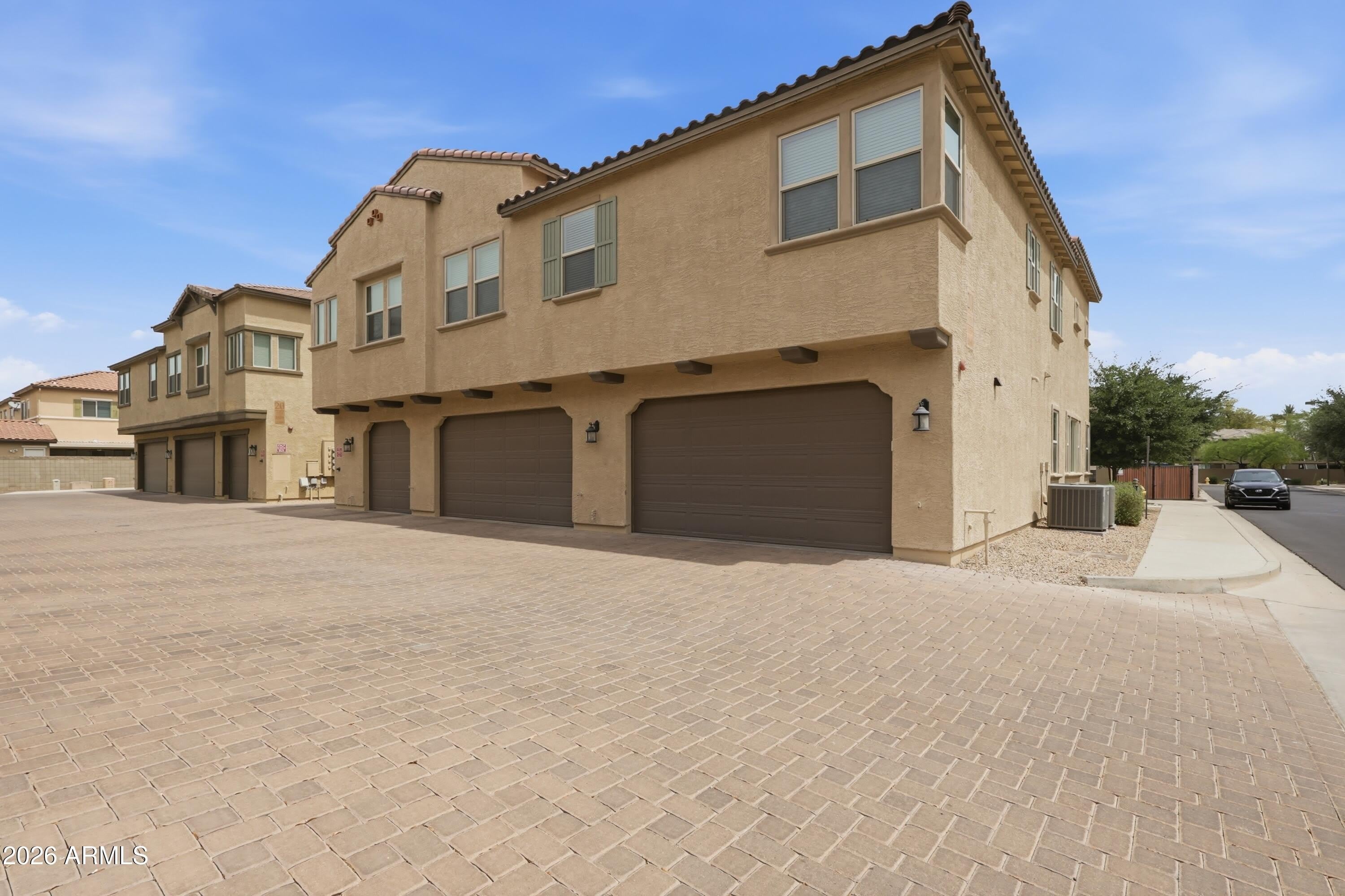 14870 W Encanto Boulevard – photo 4