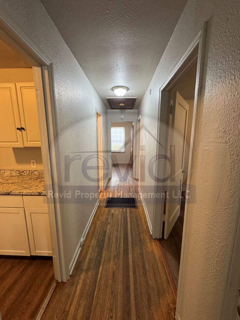 1445 Luverne St. – photo 5