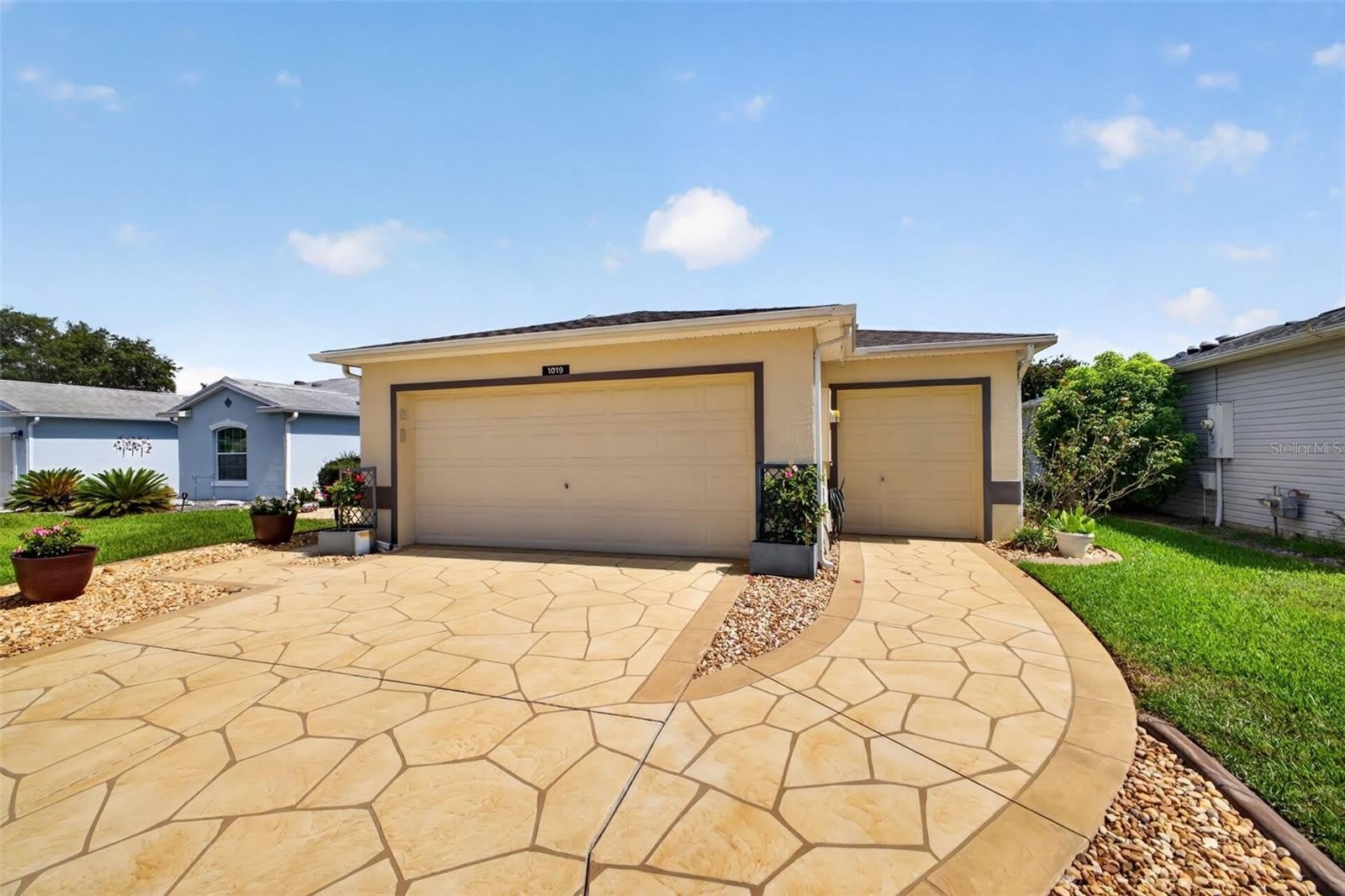 1019 EAGLES Landing – photo 2