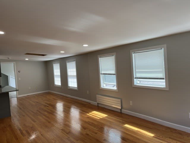 743 Highland – photo 3