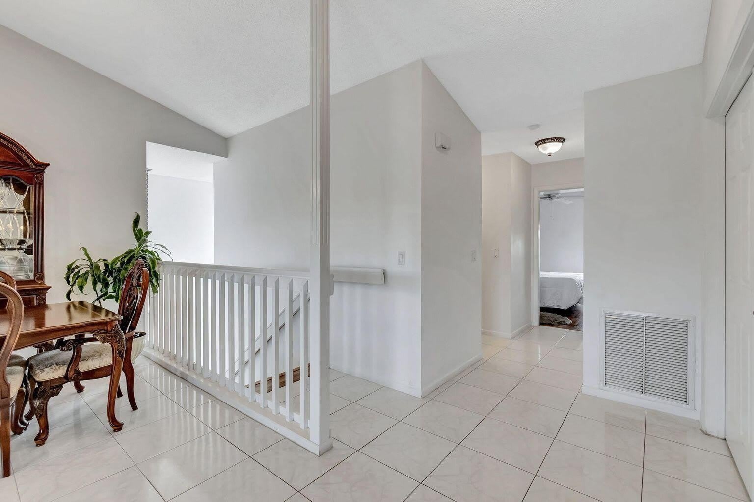 8320 WATERLINE Drive – photo 4