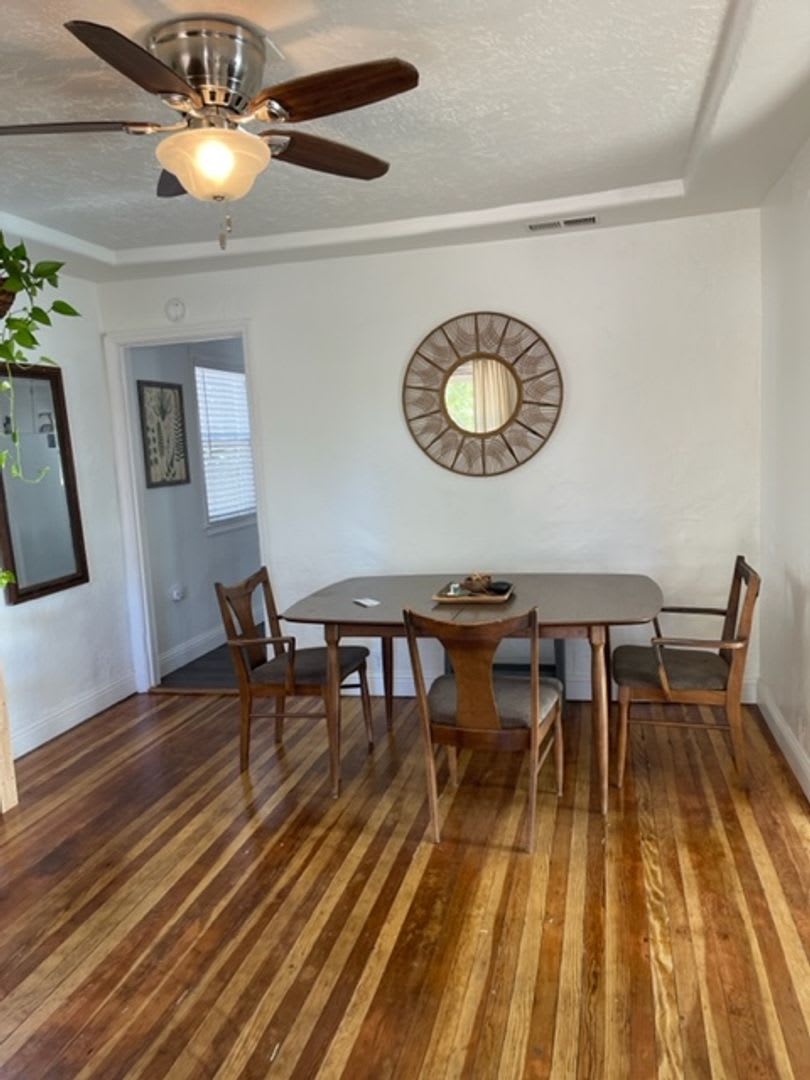 Vintage home in downtown Redding. – photo 2
