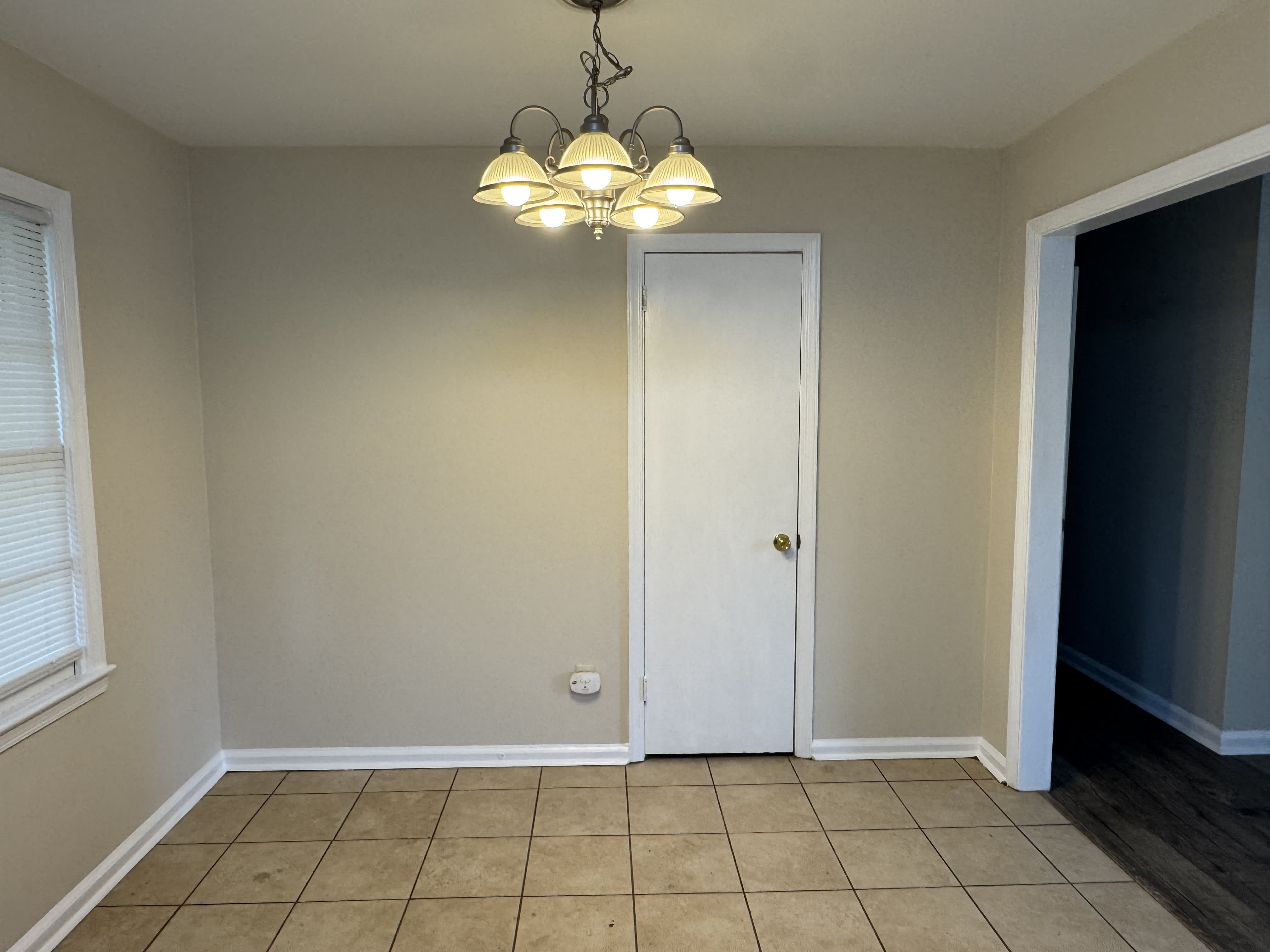 3758 Meadowlark Dr – photo 4