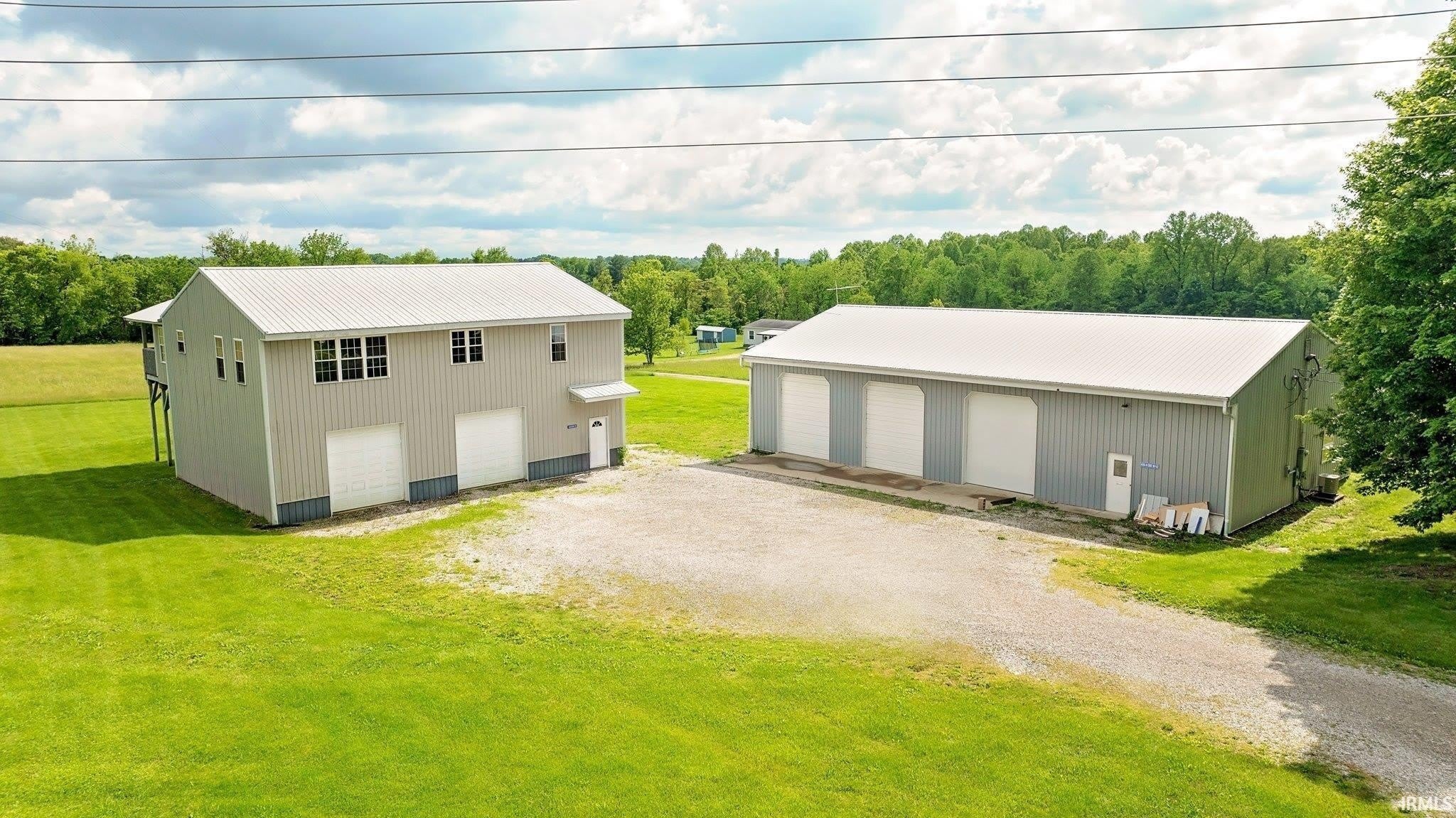 4695 N State road 43 – photo 1