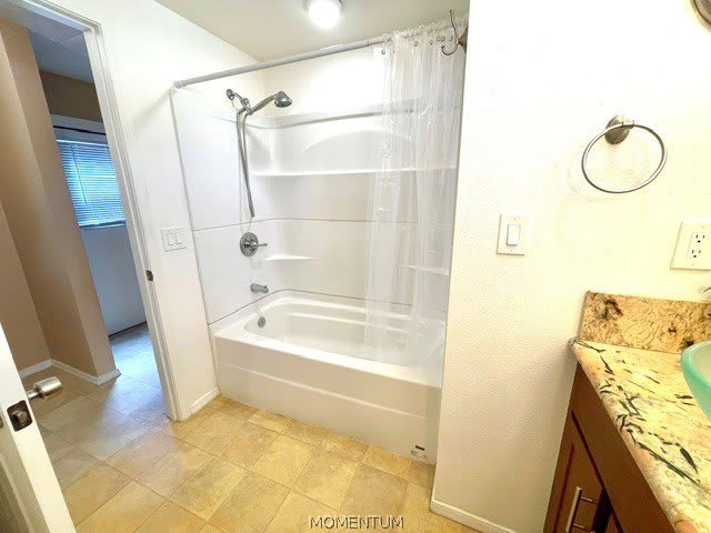 803 Roadrunner Drive – photo 4