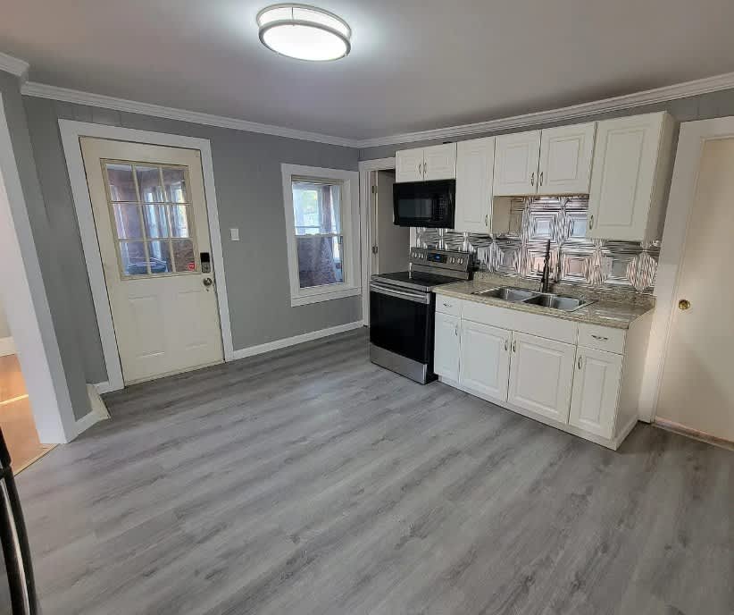 92 Ledge Street – photo 1