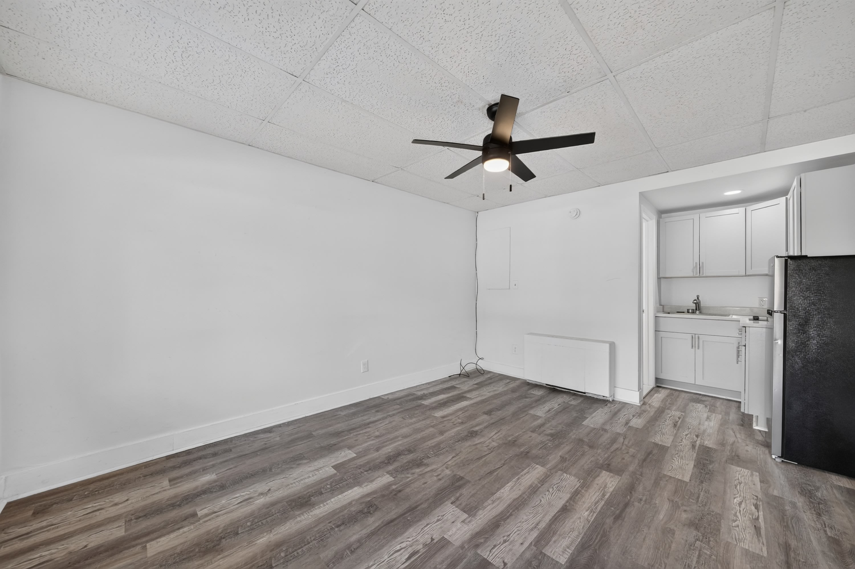 16001 Dixie Highway – photo 3