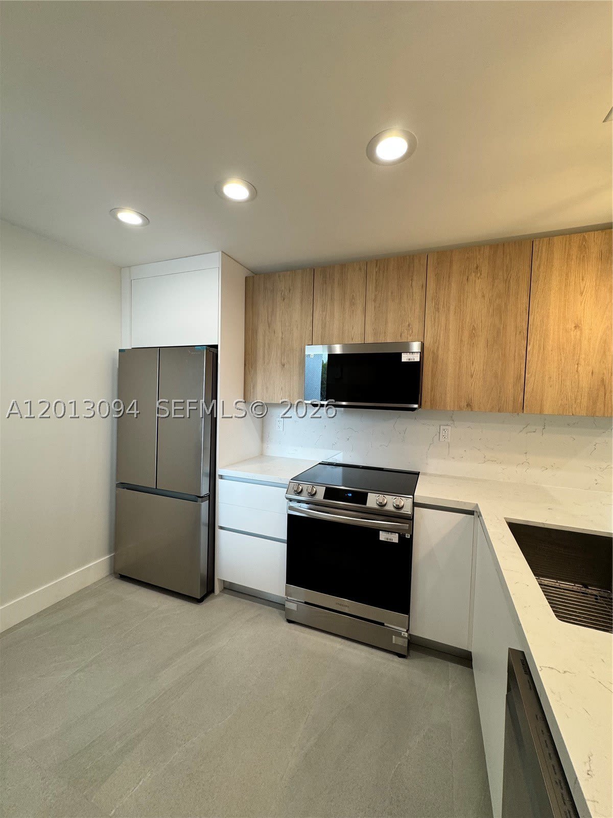 4708 NW 114th Ave – photo 3
