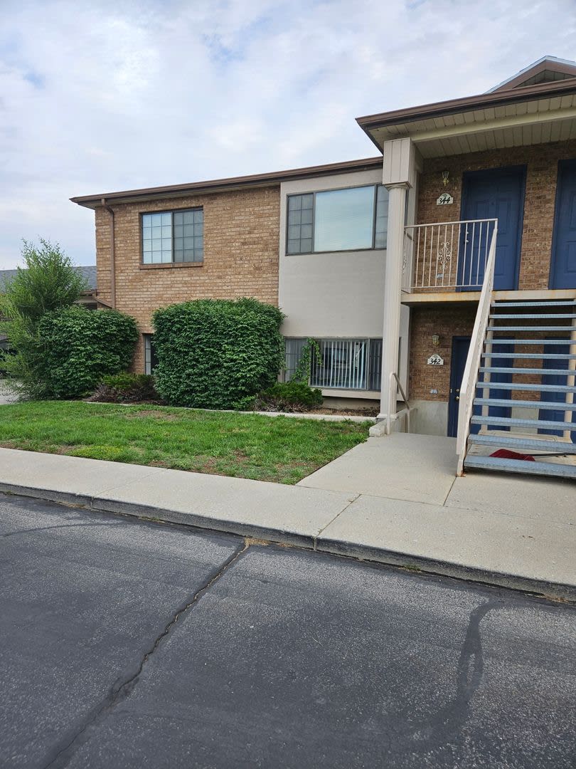 2 bed/1 bath Single-family Housing in Orem – photo 1