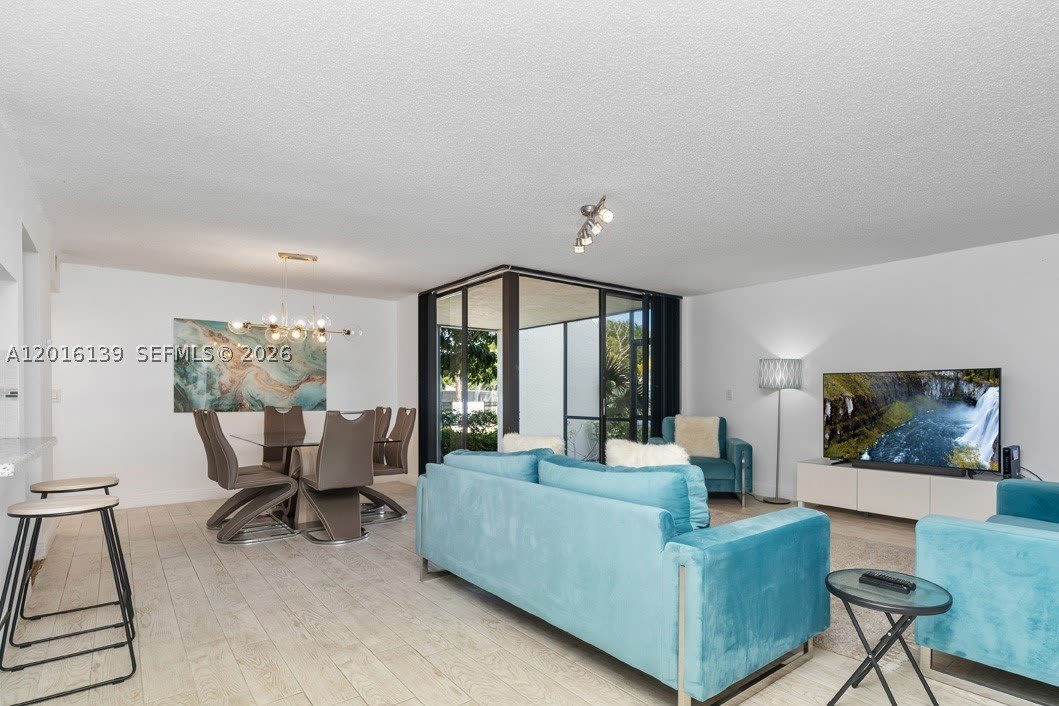825 Egret Cir – photo 5