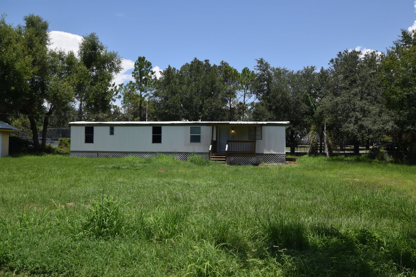 2 Bedroom 1 Bath Mobile Home For rent at 5101 N. Kaliga Drive St. Cloud FL 34771. – photo 2