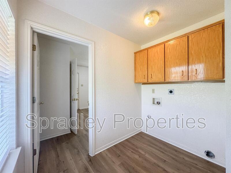 102 Lacey Lou Ln – photo 3