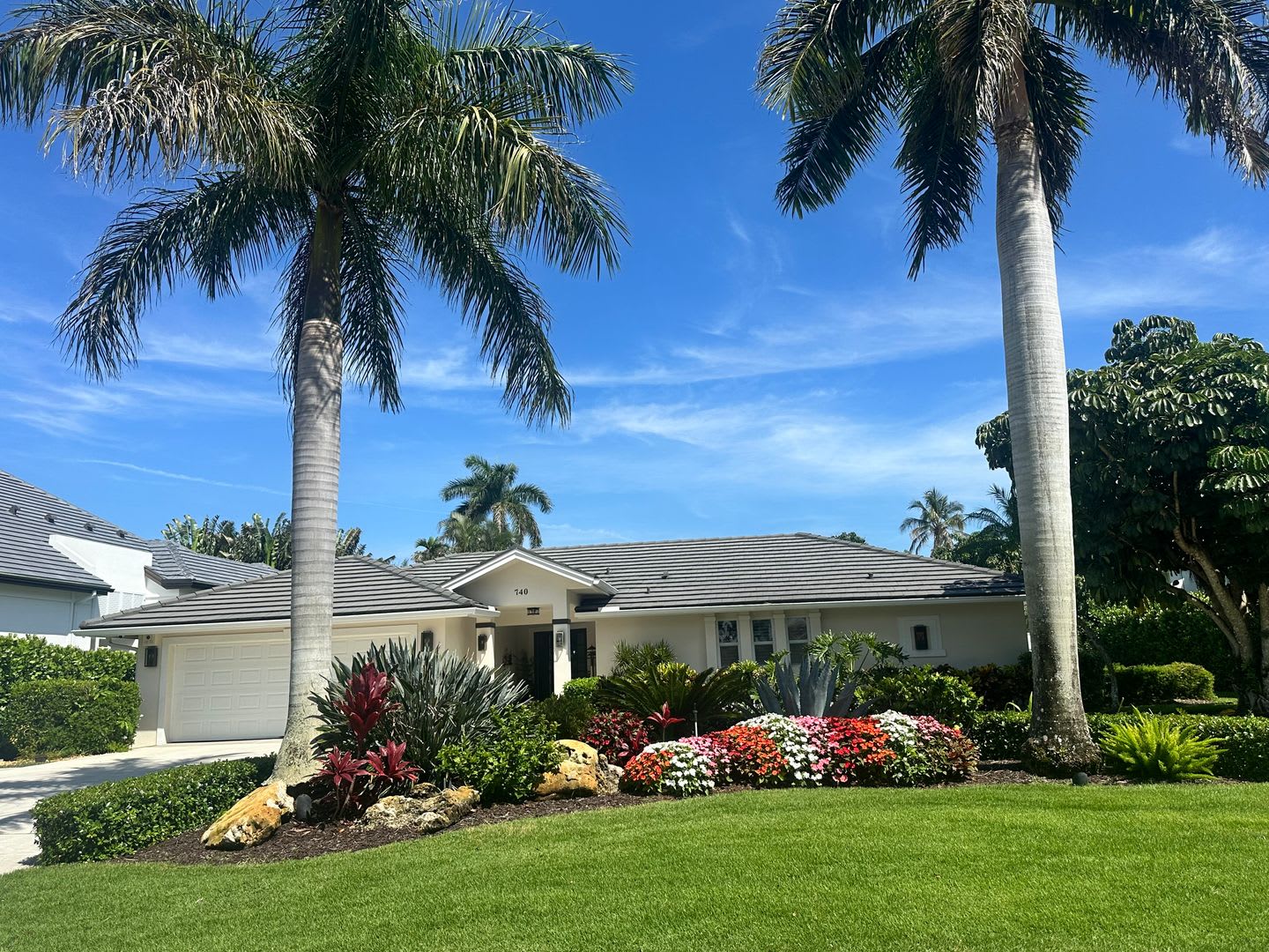 ***LUXURY PARK SHORE POOL HOME*** SEASONAL OR ANNUAL RENTAL***GREAT LOCATION*** – photo 4