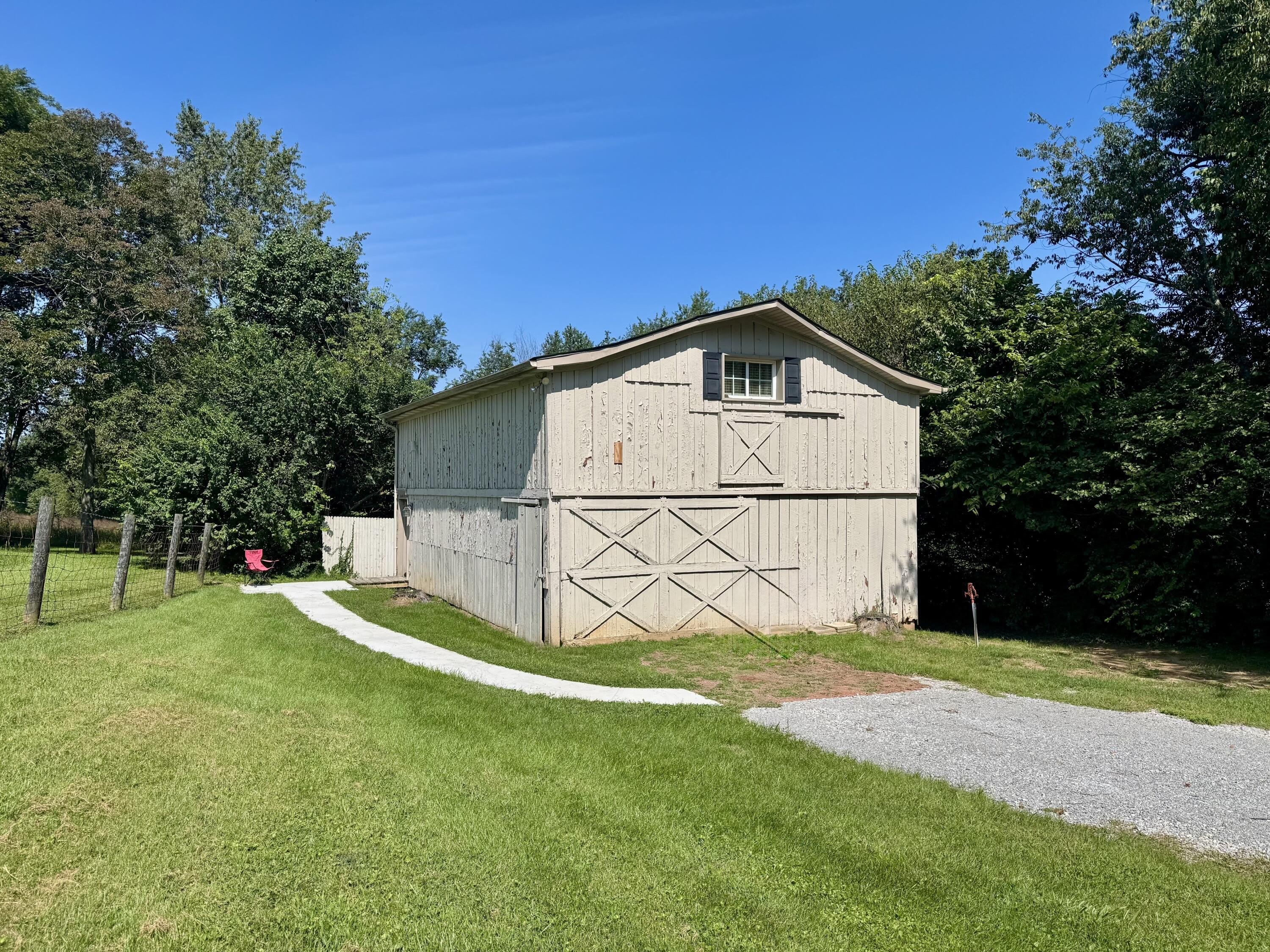 1065 Mackey Pike – photo 2