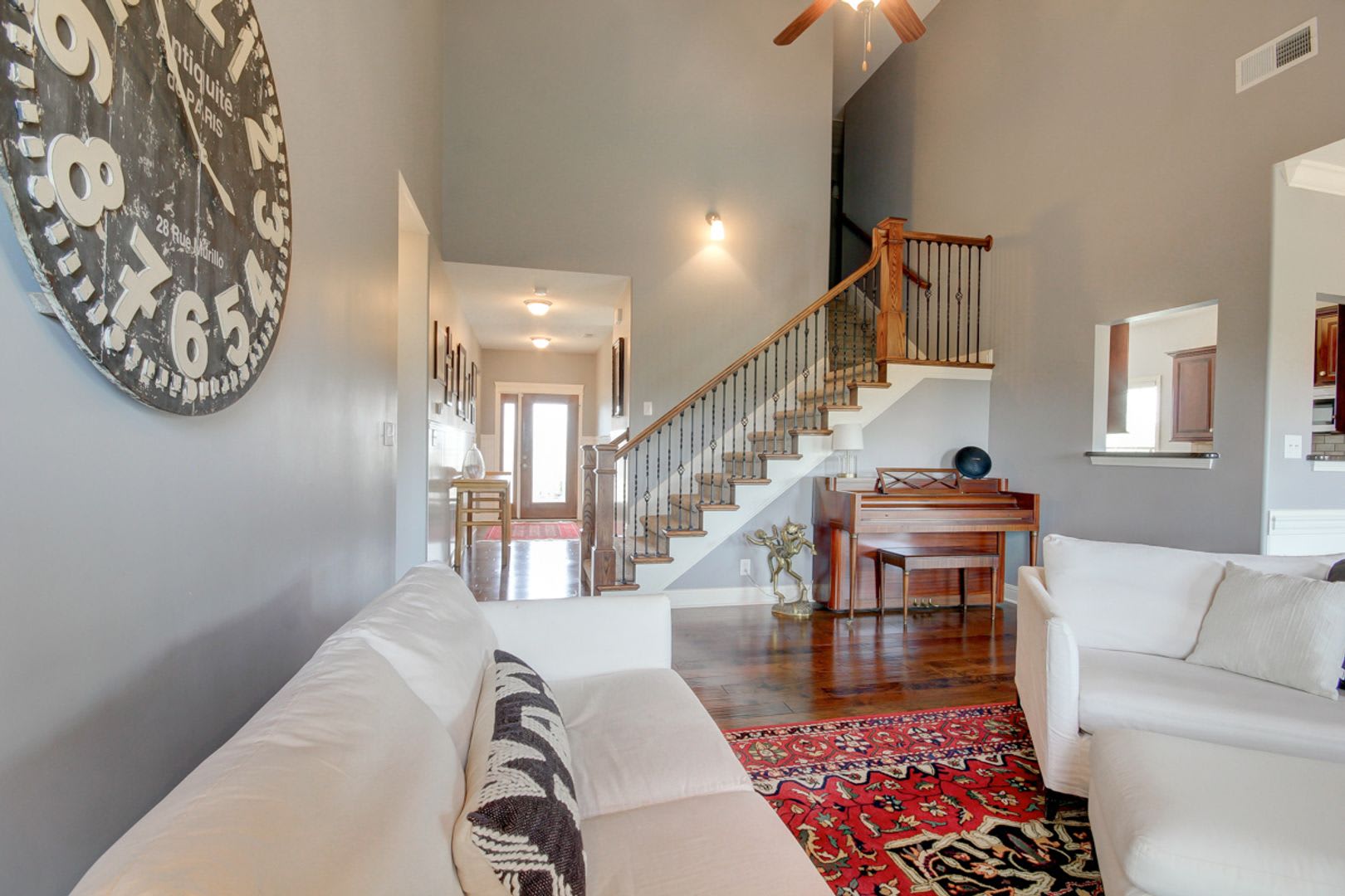 Spectacular Custom Home in Beautiful Farmington – photo 3