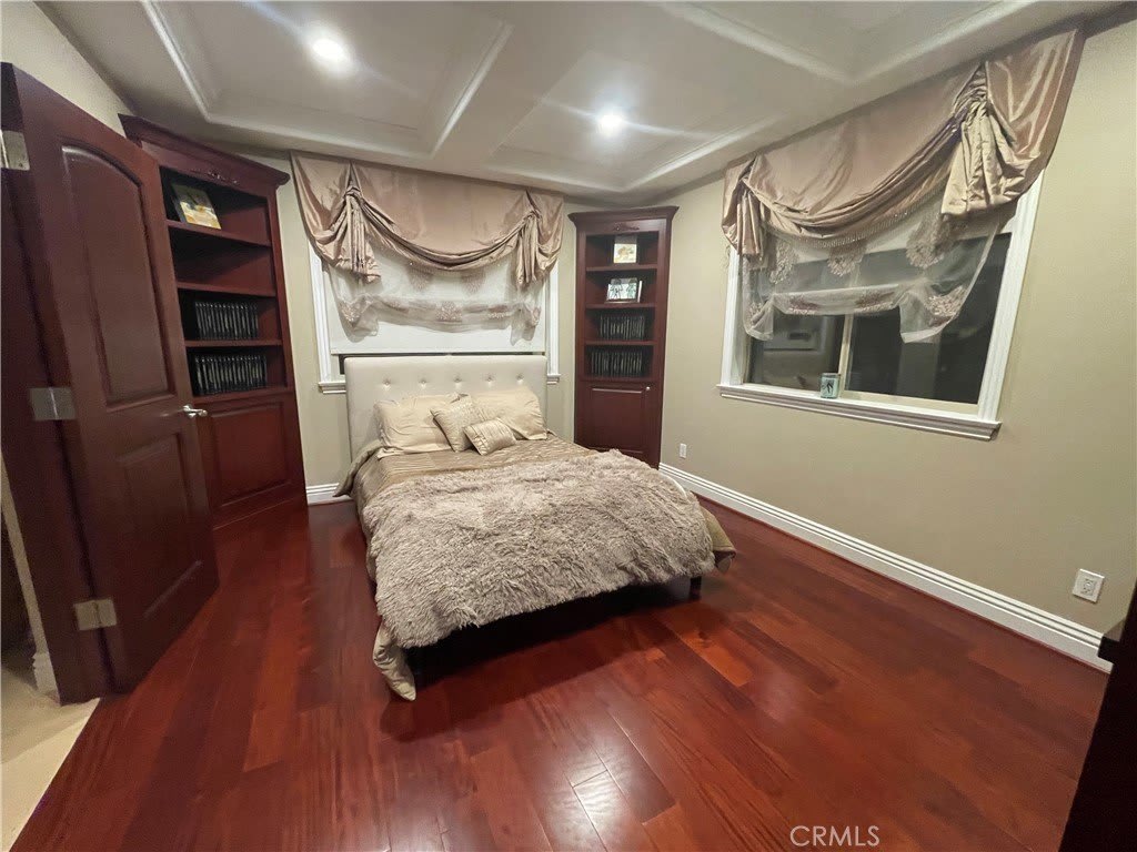 1639 5th Street – photo 3