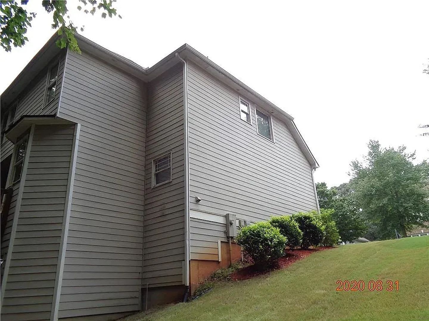 Room in 5 Bedroom Home in Buford – photo 5